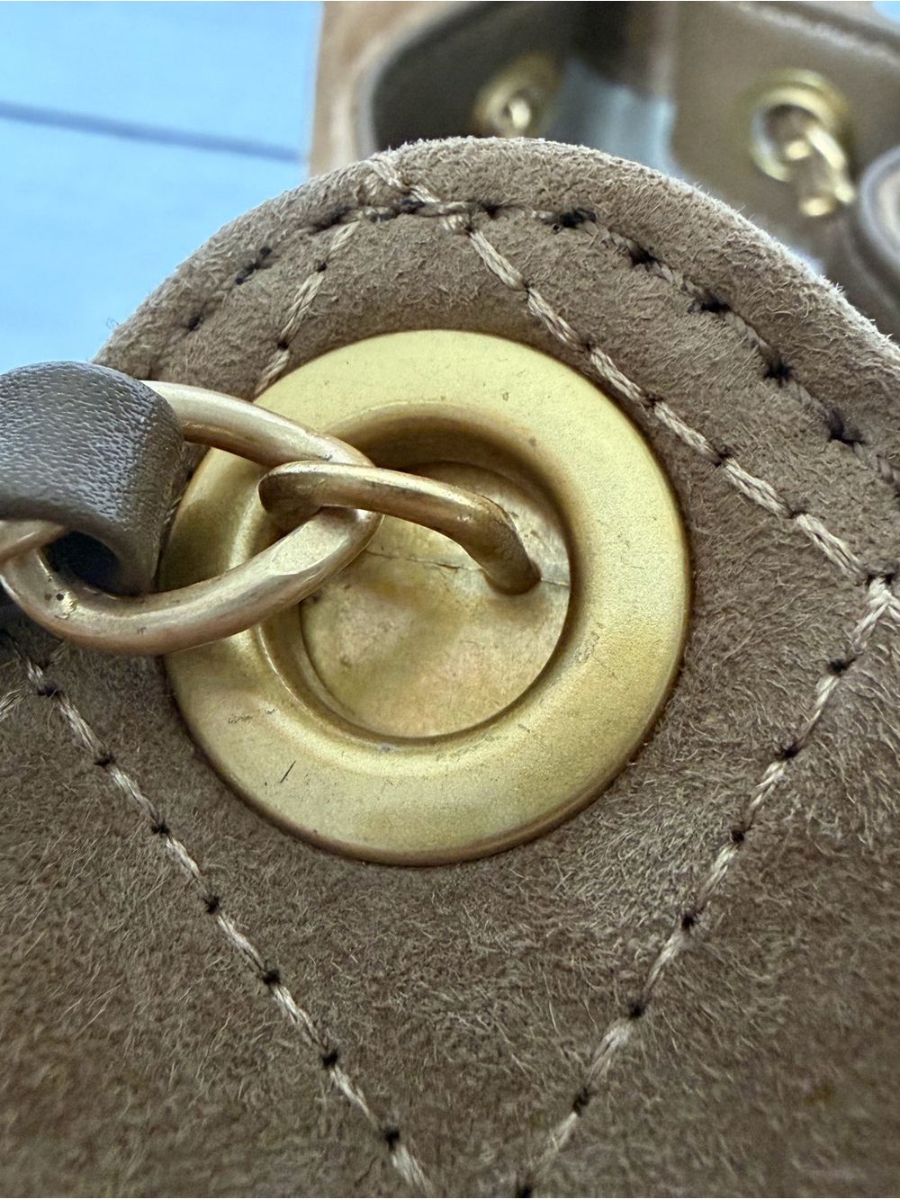 Unbranded Suede Chain Drawstring Shoulder Bag - Picture 9 of 11